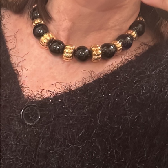 18 karat gold and black onyx necklace - Picture 5 of 9